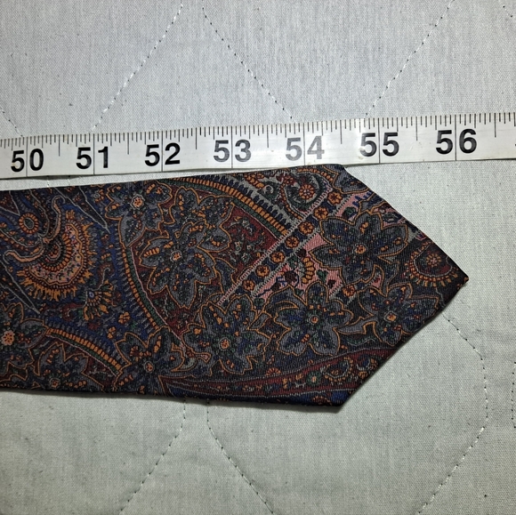 Vintage Damon 💯 Silk Designer Necktie 56" x 3.25" Floral Blue/Red Made in 🇺🇸 - Picture 9 of 9